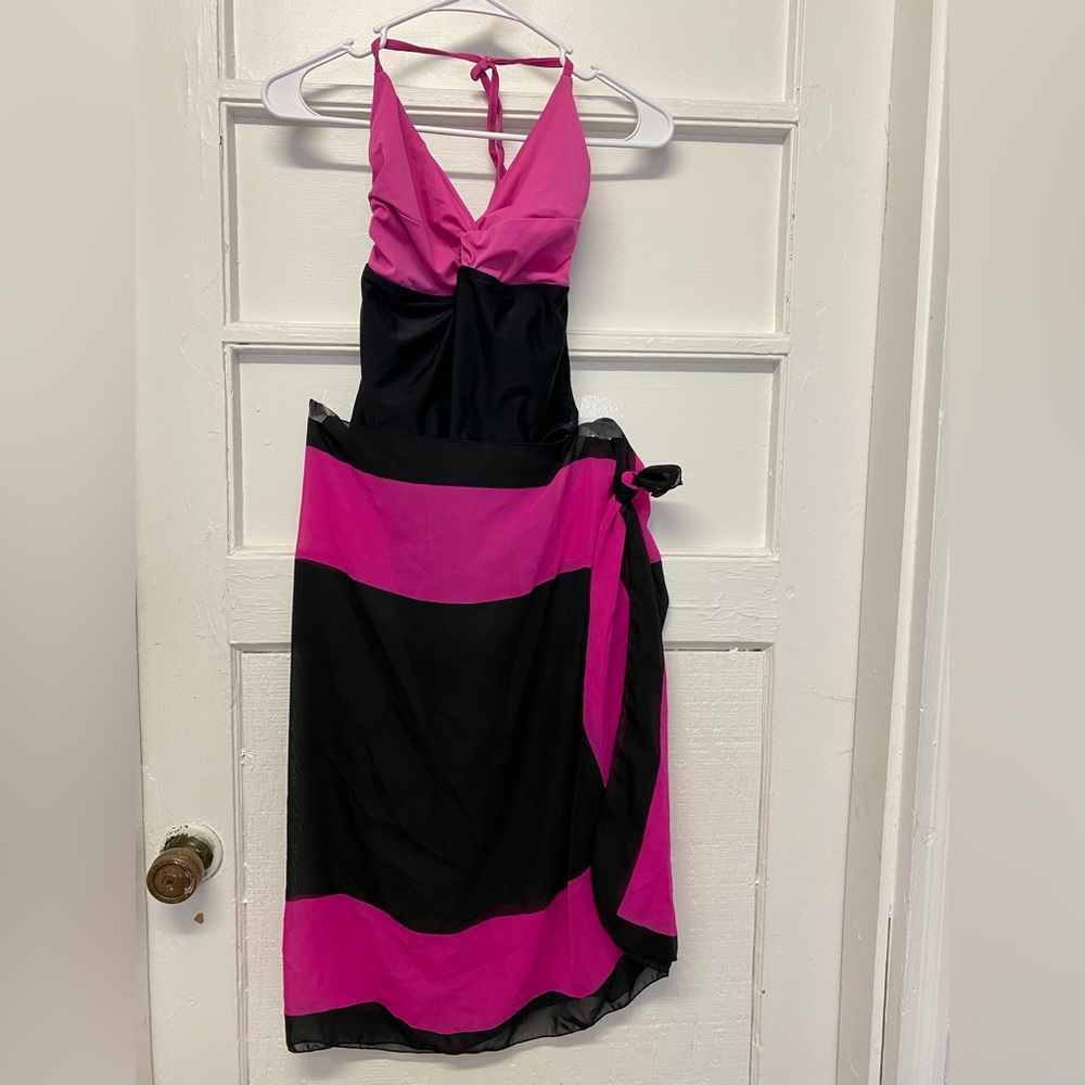 one piece swimsuit size 10 with scarf Sun casuals